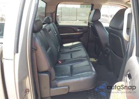 2007 Chevrolet Silverado 1500 Ltz из США, поврежденный, VIN 2GCEK13M971703521